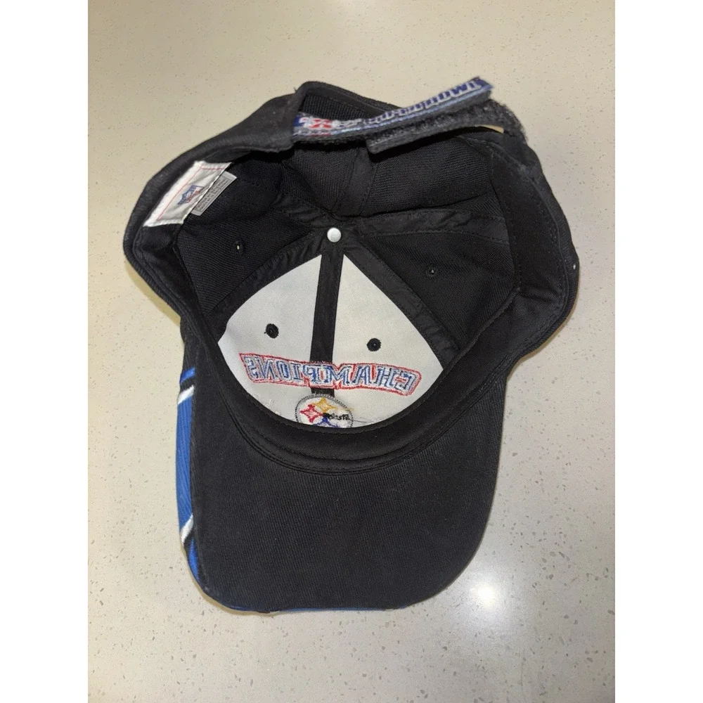 Reebok adjustable cap football